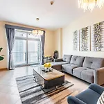 Premium 1-Br Apartment In Marina Terrace