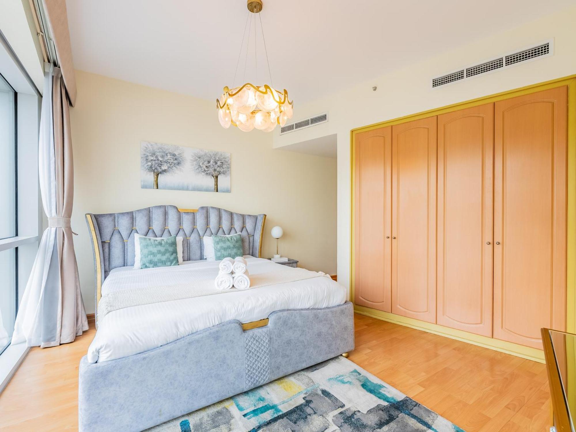 Premium 1-br In Marina Terrace * Dubai